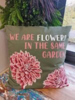 Obliečka na Vankúš z Potlačenej Bavlny – We Are Flowers – Olivová – Obrázok 2