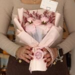 Veľká Kytica Ružových Ruží – Láska je Večná – Darčeková Karta – Obrázok 6