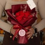 Veľká Kytica Červených Ruží - Láska je Večná - Darčeková Karta – Obrázok 4